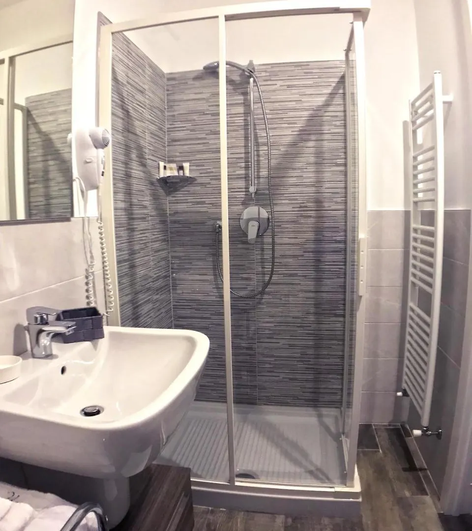 Bonne Nuit Guest House Azzano San Paolo